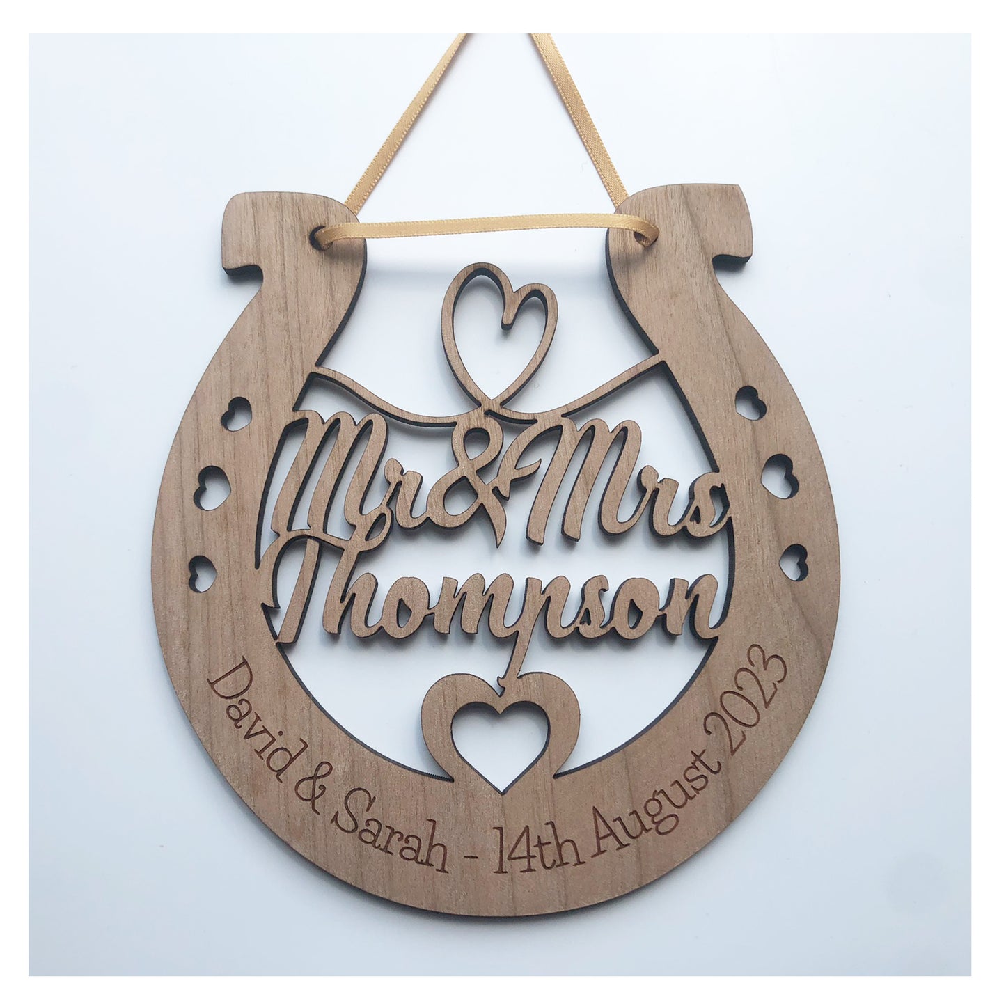 Mr & Mrs Personalised Wooden Wedding Lucky Horseshoe Plaque Gift For Bride And Groom
