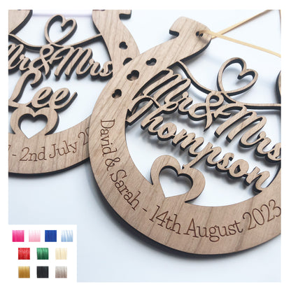 Mr & Mrs Personalised Wooden Wedding Lucky Horseshoe Plaque Gift For Bride And Groom