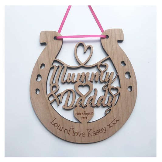 Mummy & Daddy Personalised Wooden Wedding Lucky Horseshoe Plaque Gift For Bride And Groom Cherry Wood